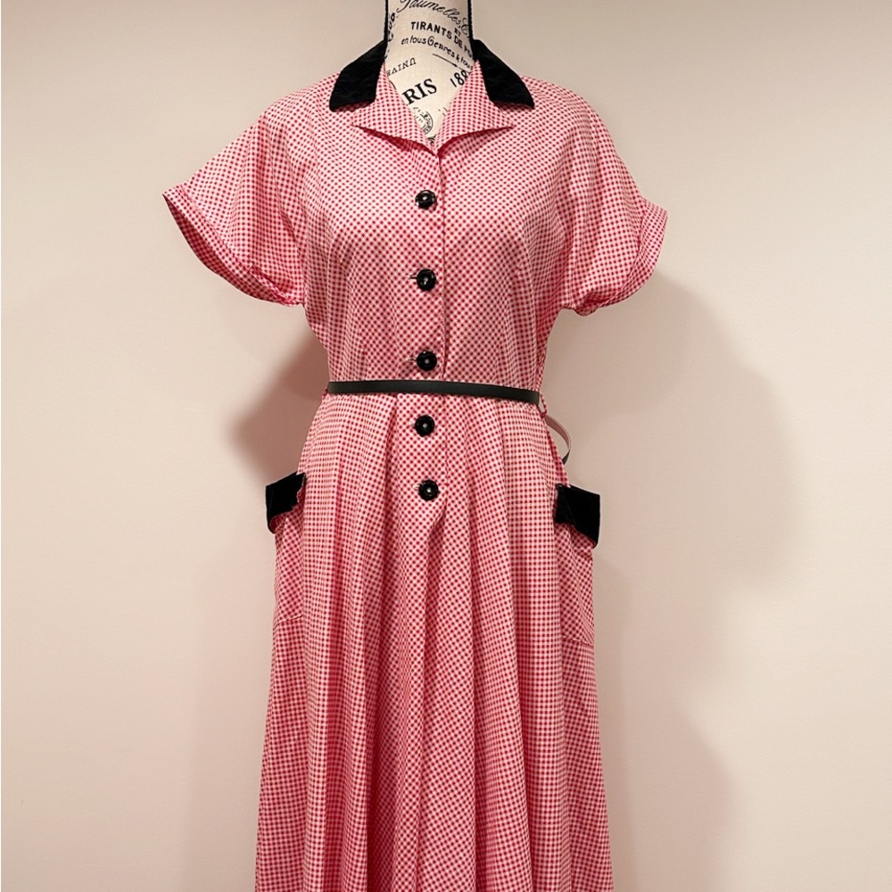 Vintage gingham dress